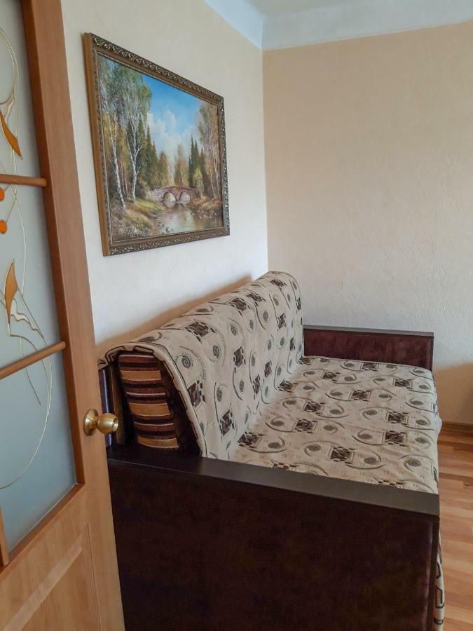 Apartment On Livoberezna Metro Station Kiev Exterior foto